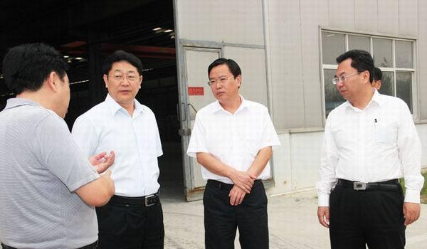 省科技厅副厅长马世民到我县视察高新技术产业开发区建设情况