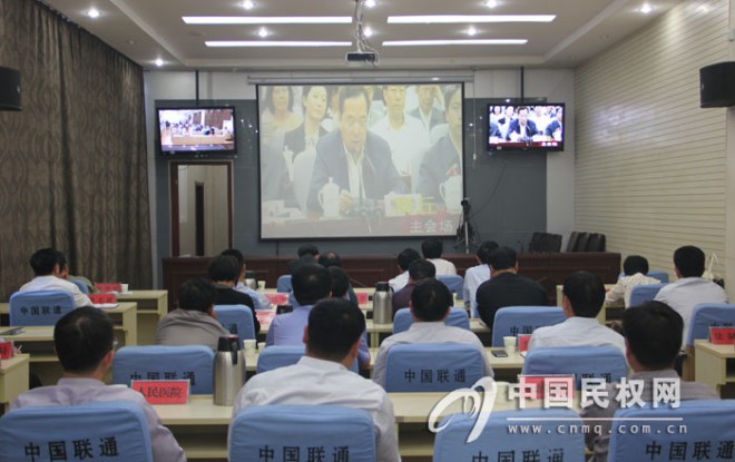 我县组织收听收看全国深化医疗卫生体制改革工作电视电话会