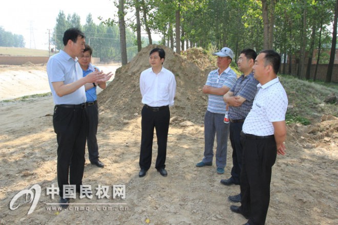 副县长赵通查看省道324北环路改线工程建设情况