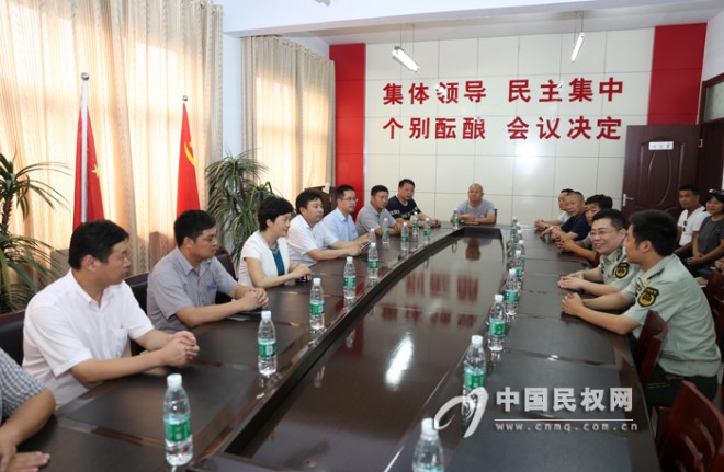 县委常委、高新区管委会常务副主任周燕走访慰问驻民部队官兵