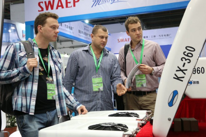 凯雪冷链发布全电冷藏车及超薄微型车用制冷机组