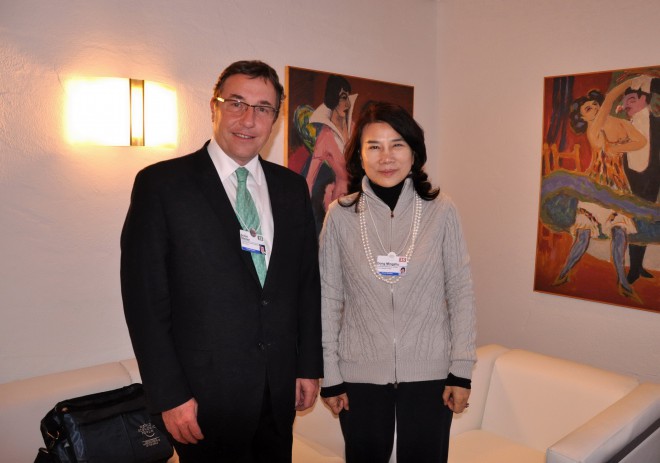 董明珠：建议每年到中国开“环保峰会”