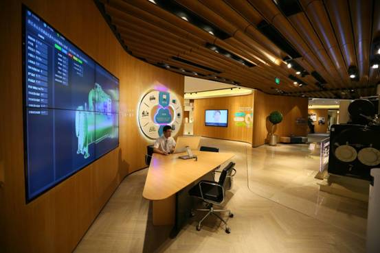 全球首家“格力时尚生活馆”在杭掀起红盖头