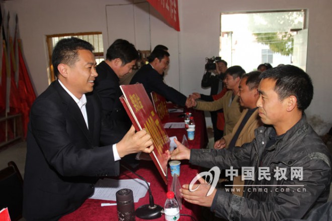 王桥镇召开教育工作会议