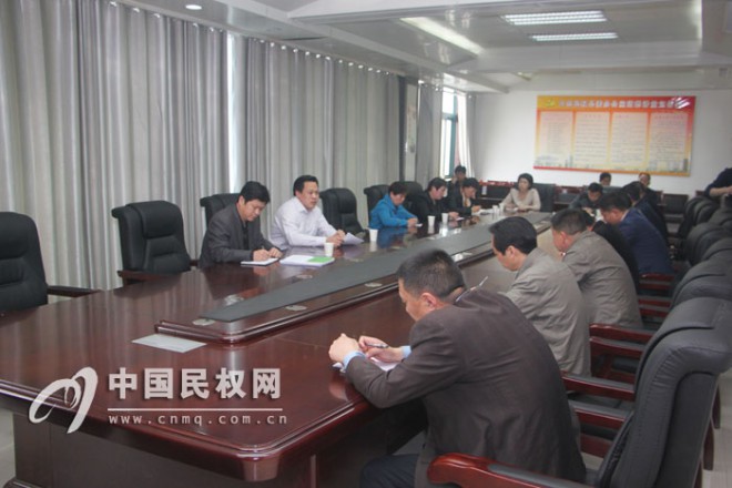 我县召开爱国卫生月现场宣传义诊活动工作会议