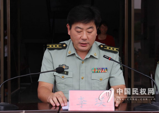 欢送新兵踏征程 保家卫国戍边防