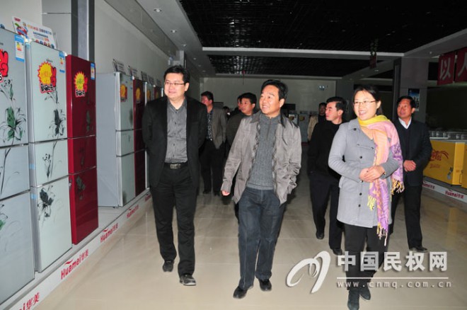 柘城县考察团到我县高新技术产业开发区参观考察