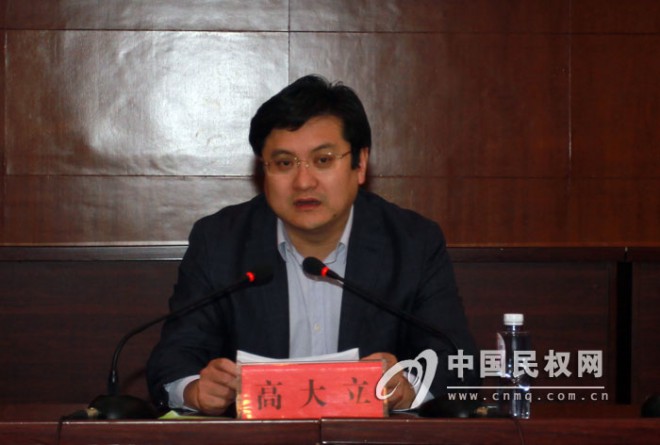 我县召开财税工作座谈会