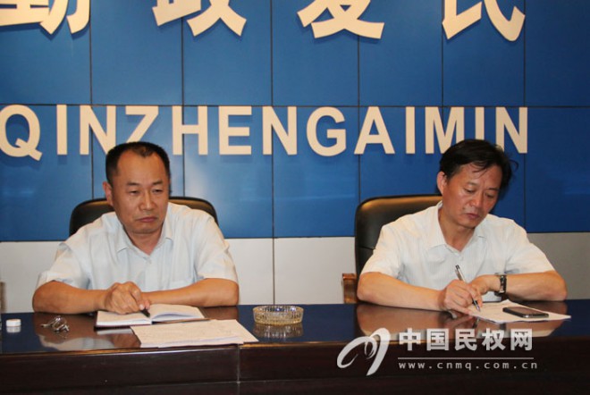 县委常委、政法委书记周明河深入城关镇调研信访稳定工作