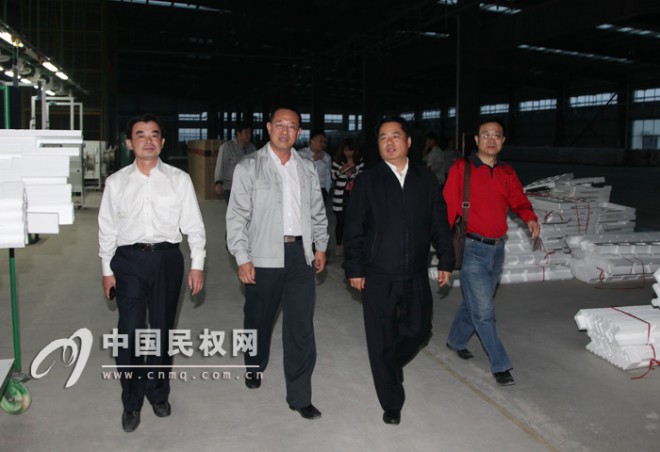 广州万宝集团有限公司总经理巨小平莅民调研