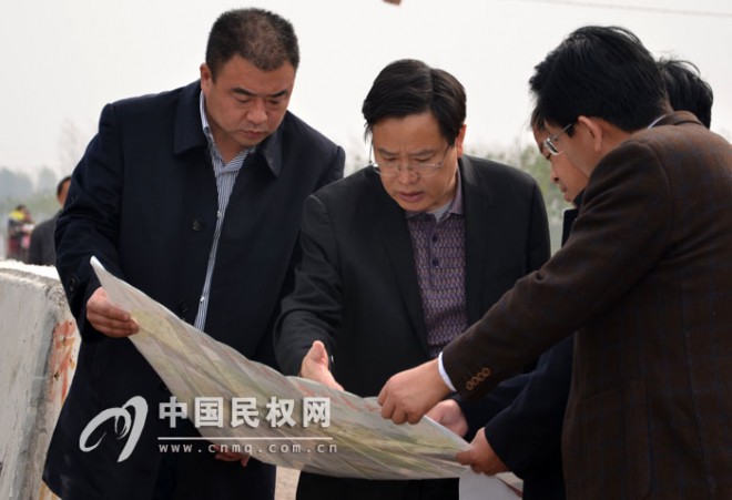 县长姬脉常调研乡镇农田水利基本建设情况
