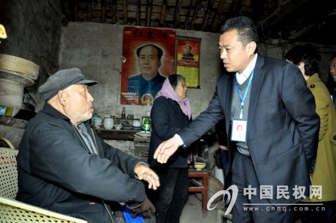 王桥镇召开“做人民群众贴心人”主题实践活动促进会