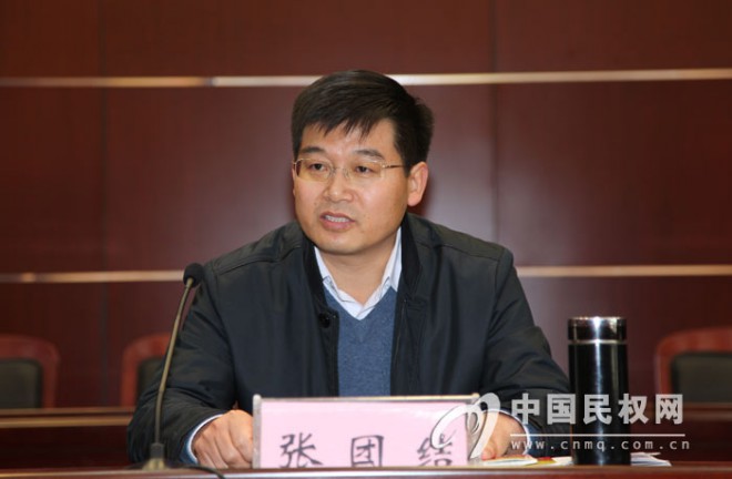 我县召开推行依法逐级走访工作动员大会