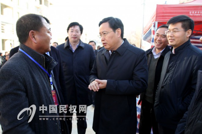 县委书记、县长姬脉常深入各乡镇查看指导村委换届工作
