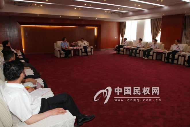 我县聘请徐嘉为民权县人民政府经济发展顾问