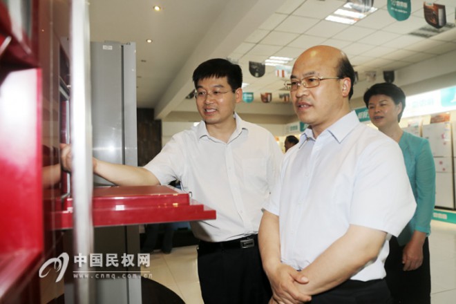 永城市党政考察团到我县高新区参观考察
