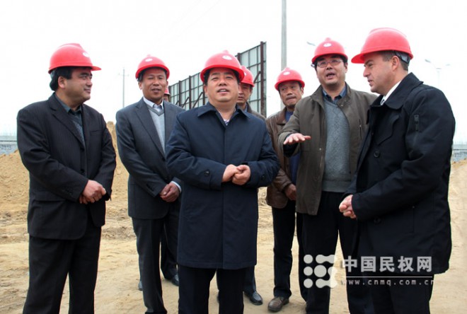 格伦生物科技有限公司法国投资商到我县查看项目建设情况