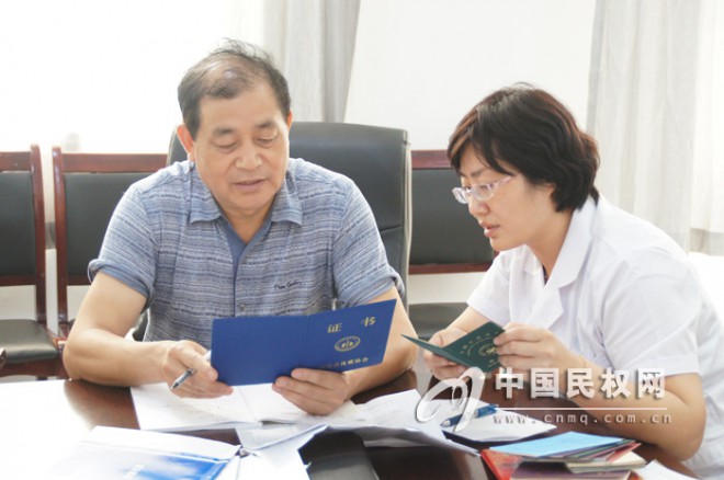 市重点学科专家组莅临县人民医院检查评审