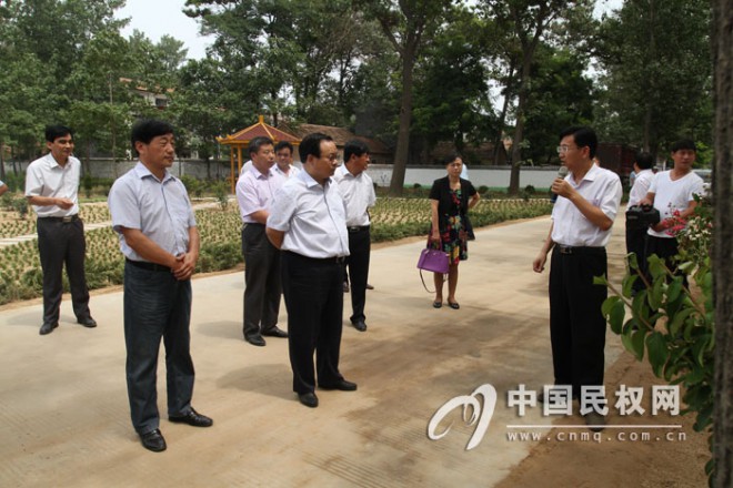 全市2015年第二次“美丽商丘·整洁村镇”观摩组莅临我县观摩