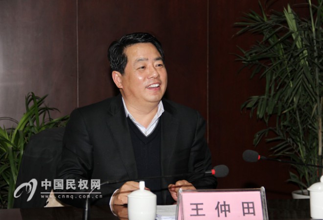 我县召开离退休老干部迎新春座谈会