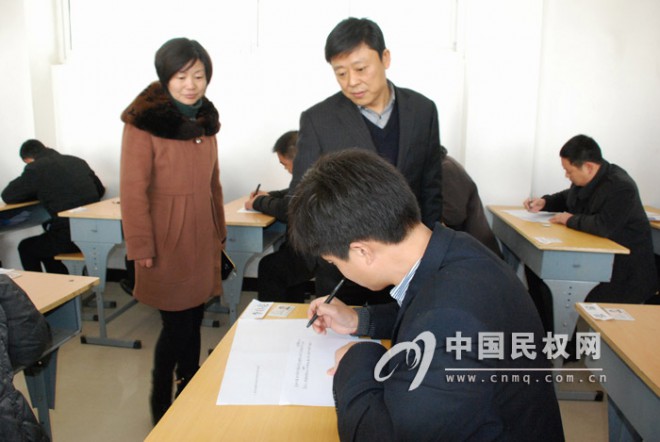 我县进行科级后备干部选拔知识测试