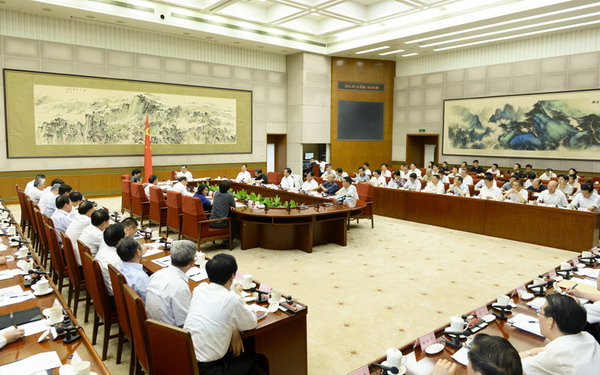 董明珠：总理，我们不需要产业政策扶持