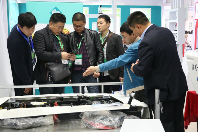 凯雪冷链发布全电冷藏车及超薄微型车用制冷机组