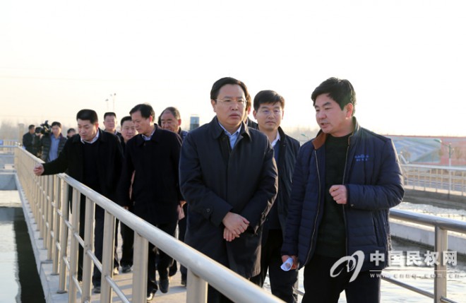 县委书记、县长姬脉常视察城市重点项目建设情况