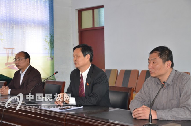 人和镇举办社会法官知识培训会