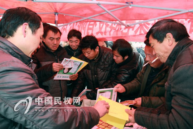 我县举办2014年高新区企业用工招聘会