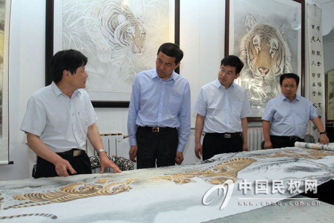 市长李公乐一行莅临我县调研高标准良田建设及文化产业发展工作