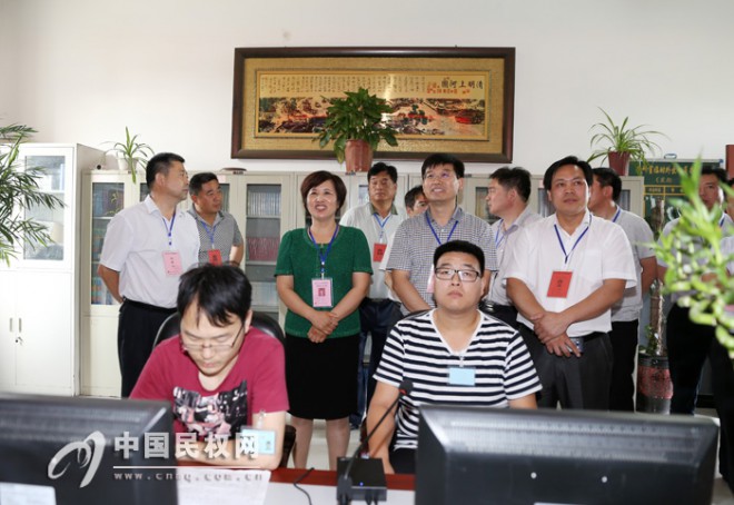 副市长岳爱云到我县视察指导高考工作