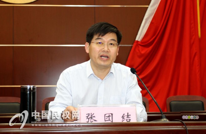全县党务工作会议召开