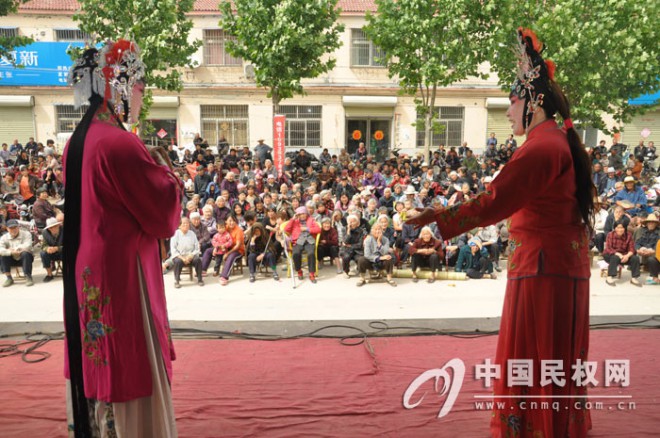 送戏下乡 文化惠民
