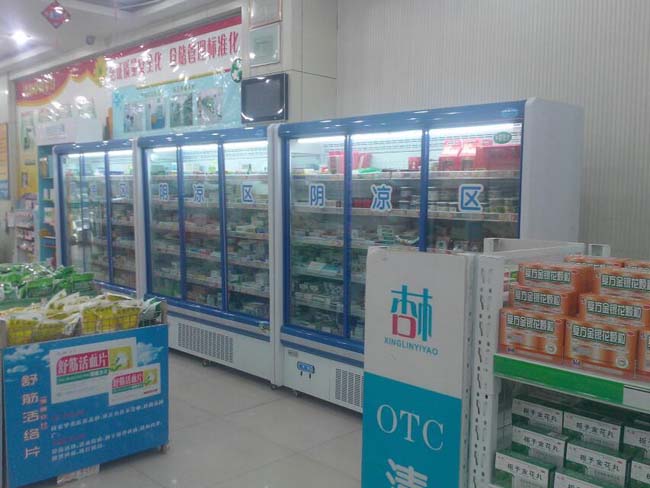 安阳连锁药店药品阴凉柜工程案例