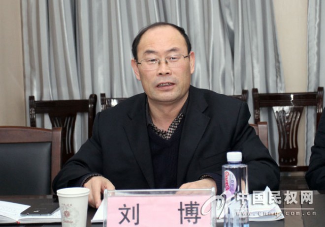 县纪委十一届四次全委会听取部分县直单位党组书记述责述廉