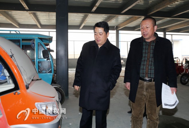 县委书记王仲田察看高新区部分重点项目建设工作