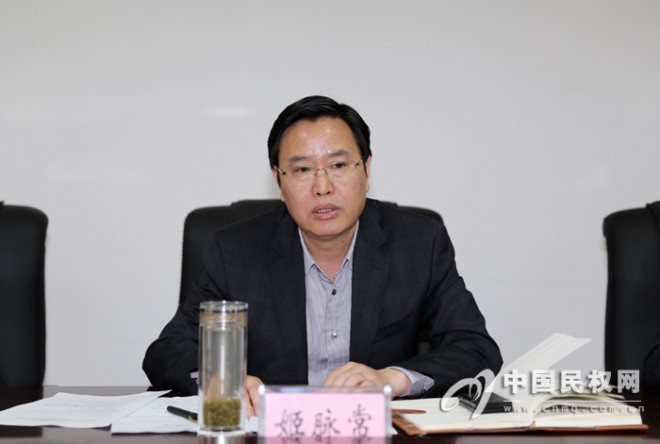 市委常委、市纪委书记曾昭宝莅民调研指导工作
