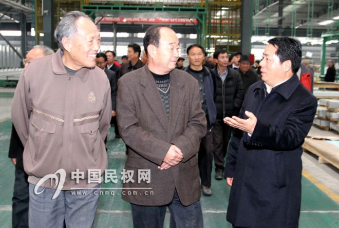 商丘市直正处级以上离退休干部莅民考察