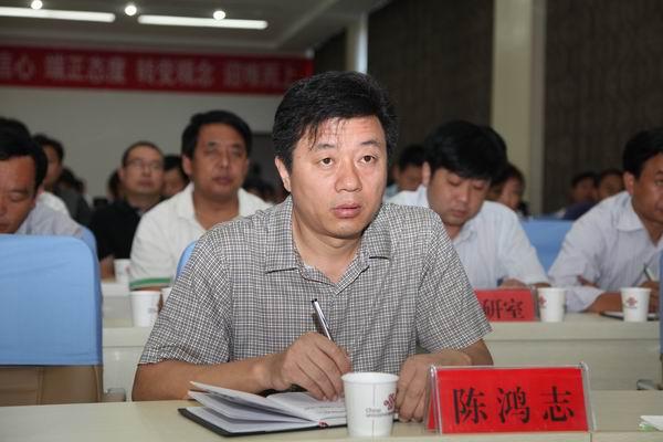 我县组织收听收看全省深入推进行政审批制度改革暨机构编制核查工作电视电话会议