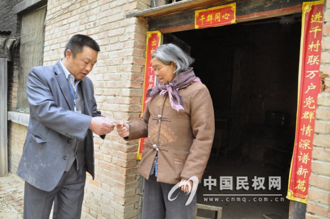 心贴心解难题 手拉手谋发展