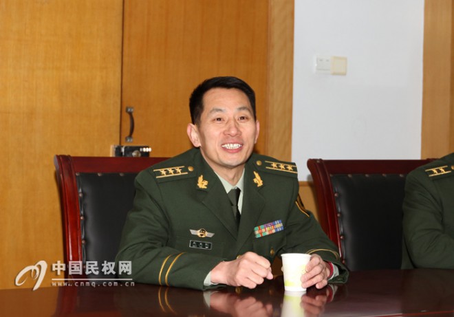 县四家领导赴商丘慰问驻商官兵