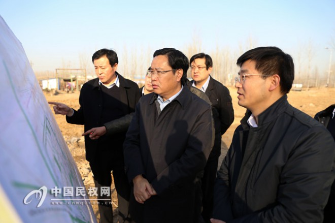 县委书记、县长姬脉常视察城市重点项目建设情况