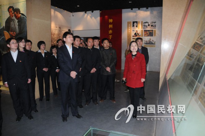 我县审计局组织党员干部赴兰考学习焦裕禄精神