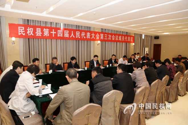 县委书记、县长姬脉常参加城关镇代表团审议政府工作报告
