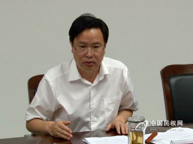 县委常委班子党的群众路线教育实践活动专题民主生活会召开
