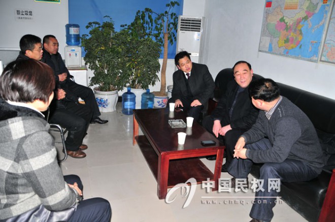 县领导吕志彬到企业现场办公