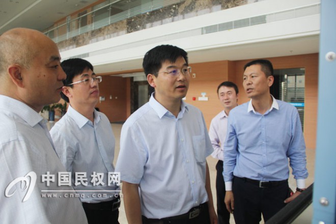 县长张团结赴青岛福州等地开展招商活动