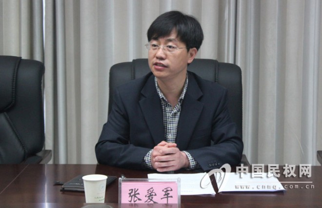 我县党外人士党的群众路线实践活动座谈会召开