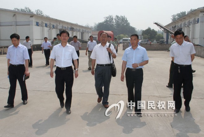 省消防安全专项整治督察组莅临我县